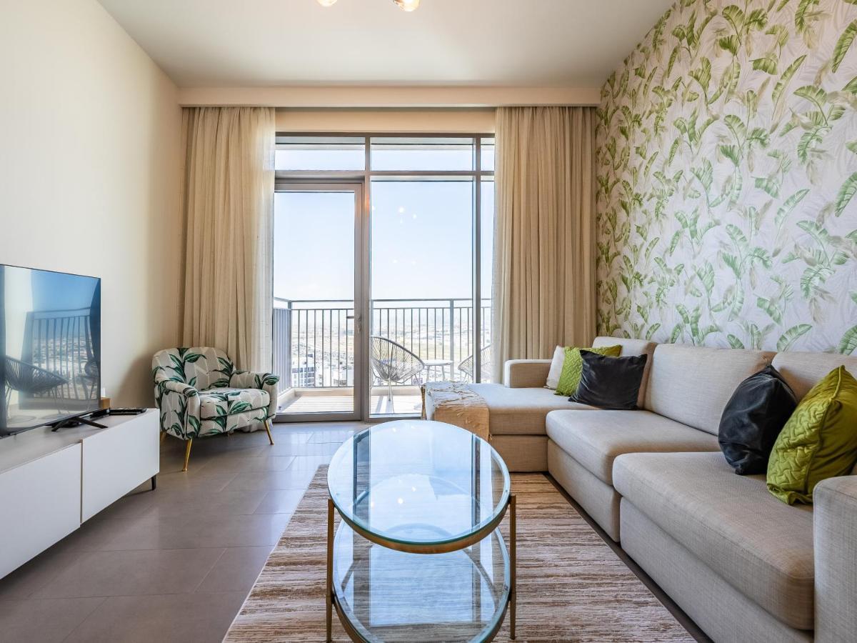 Serene Retreat 1br In Park Heights 1, Hills Apartment Dubai